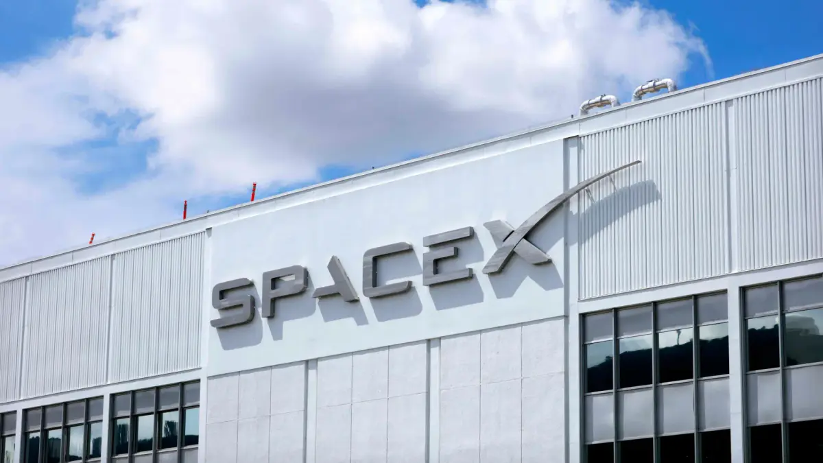 SpaceX senkt IPO-Bewertung auf 1,8 Billionen US-Dollar – Berichten zufolge