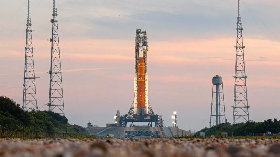 Kennedy Space Center – Kritischer Report zur Unterschätzung der Super‑Heavy‑Raketen‑Ära